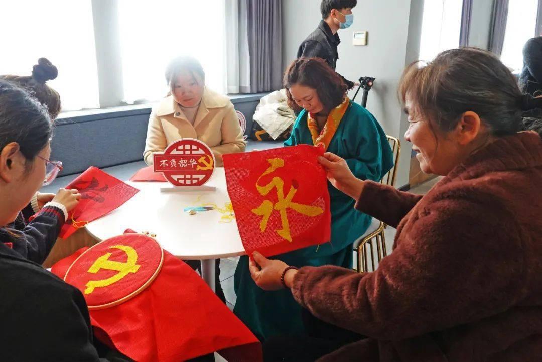 云南镇雄山体滑坡灾害已致31人遇难